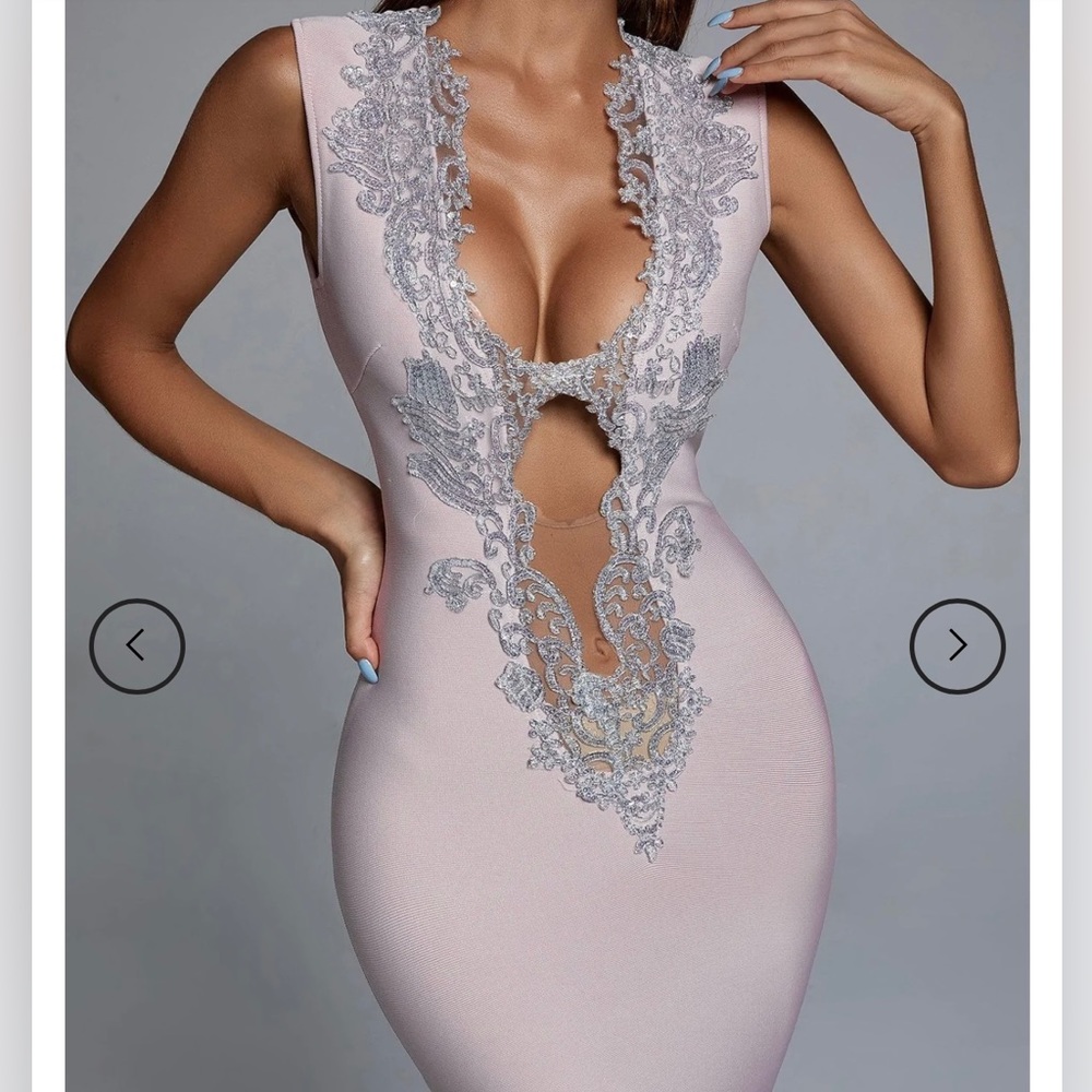 Bella Barnett Embellished mini Dress